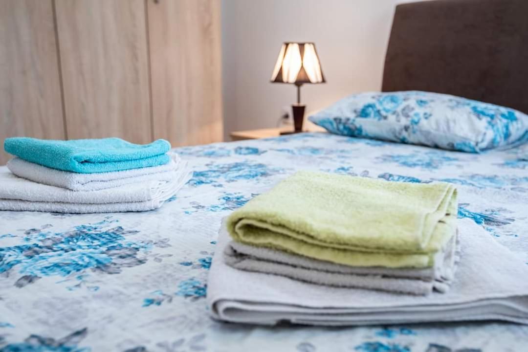 Naki Apartmani Подгорица Экстерьер фото