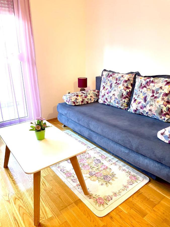 Naki Apartmani Подгорица Экстерьер фото